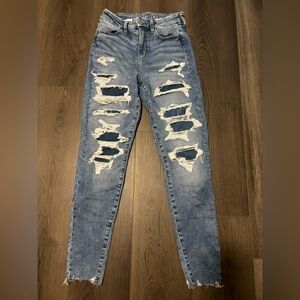 American Eagle Ripped distressed jeans